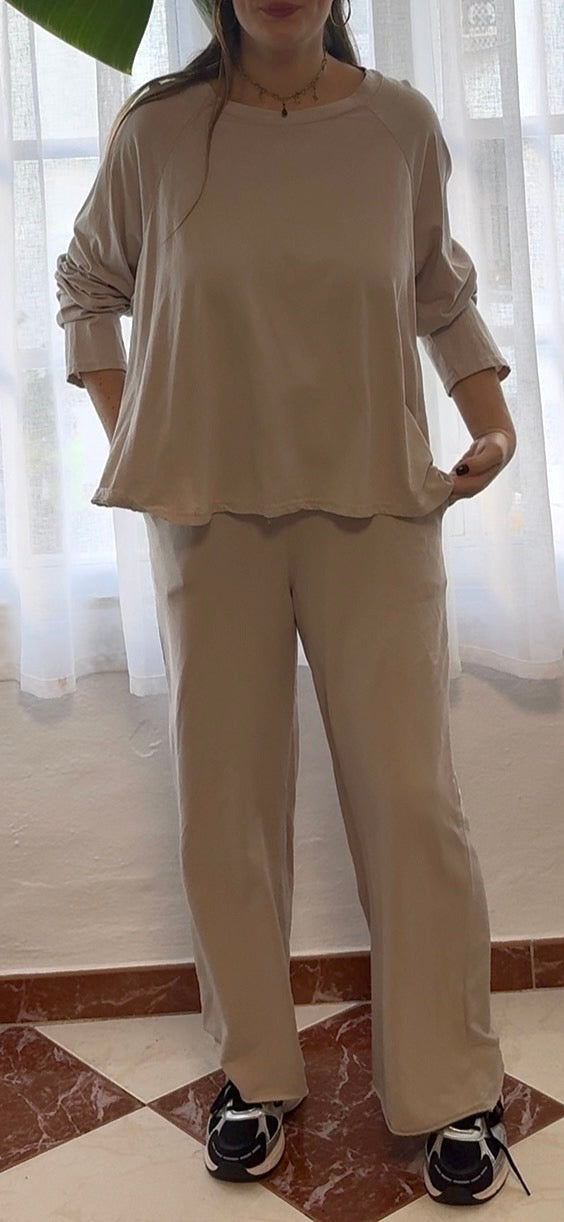 Chandal Carla